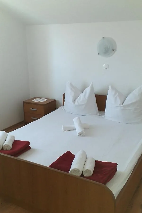 Apartments By The Sea Dramalj, Crikvenica - 2376 0*, Dramalj Croatia
